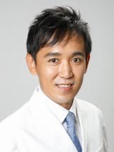 丸山 登士