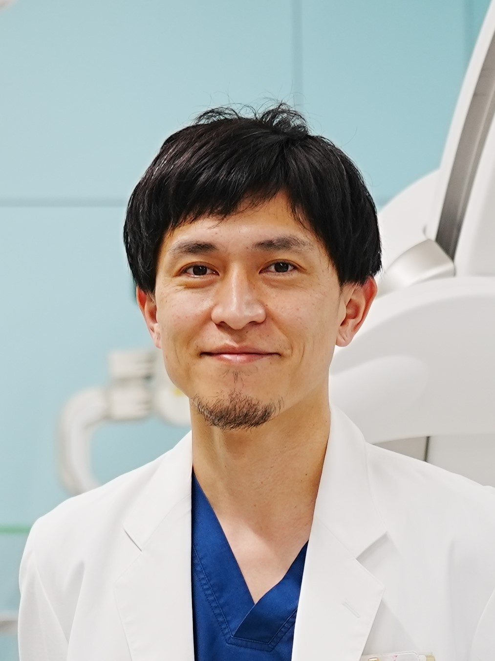 萩倉　新