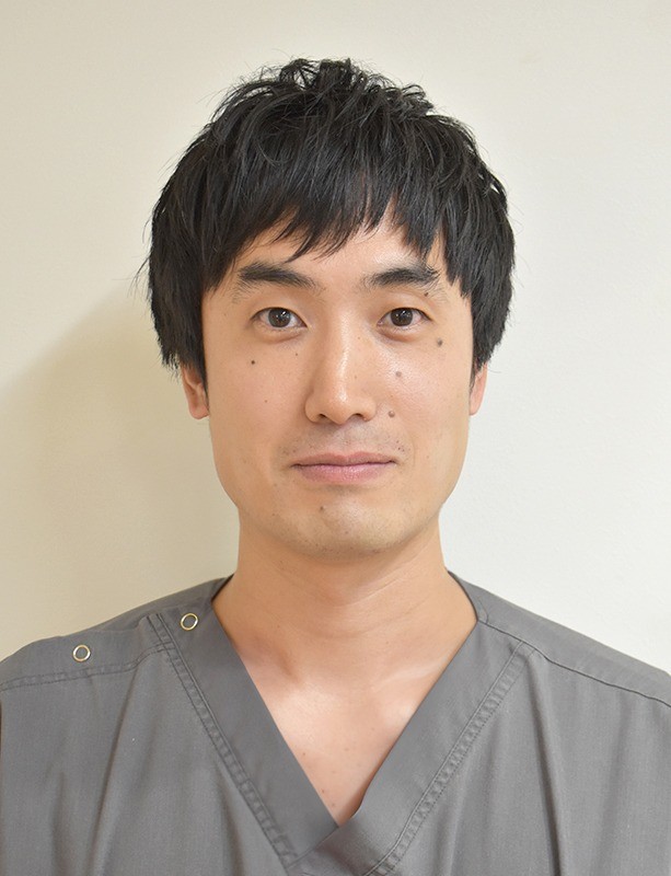 岸野　恭平